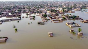 Foto Udara Banjir Parah di Pakistan, Daratan Bak Lautan