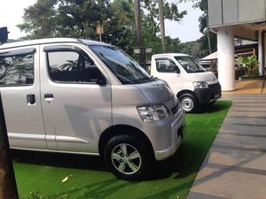 Gran Max di Jepang Lebih Canggih, di Indonesia Buka Jendela Kok Masih Engkol? Gran Max di Jepang Lebih Canggih, di Indonesia Buka Jendela Kok Masih Engkol?