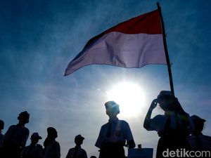 Politik Luar Negeri Indonesia Pada Masa Demokrasi Terpimpin Condong ke Mana? Politik Luar Negeri Indonesia Pada Masa Demokrasi Terpimpin Condong ke Mana?