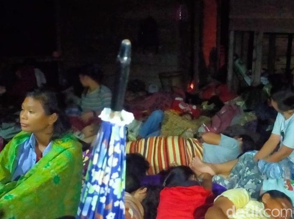 BNPB Minta Pengungsi Gempa Mentawai Pulang ke Rumah