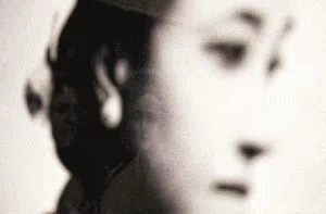 Melihat Kisah Panjang Kebaya Dalam Pameran Foto