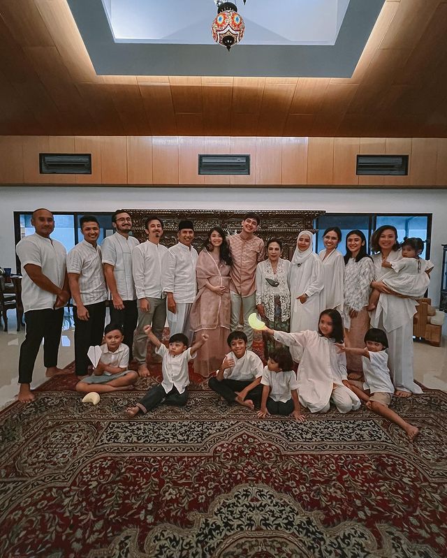 Momen Pengajian Tasyakuran 4 Bulanan Canti Tachril