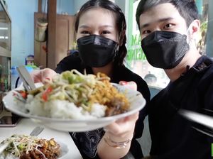 Pertama Kali Makan di Warteg, Sisca Kohl: Aku Suka Banget! Pertama Kali Makan di Warteg, Sisca Kohl: Aku Suka Banget!