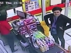 Viral Pria Terekam CCTV Curi Pelumas Seks di Minimarket Kota Batu