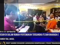 Pemeran Yoshua Letakkan Tangan di Dada Saat Sambo Todongkan Pistol