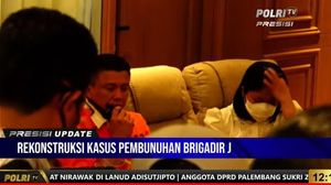 5 Foto Adegan Sambo dan Putri Duduk Bersebelahan-Peluk Cium
