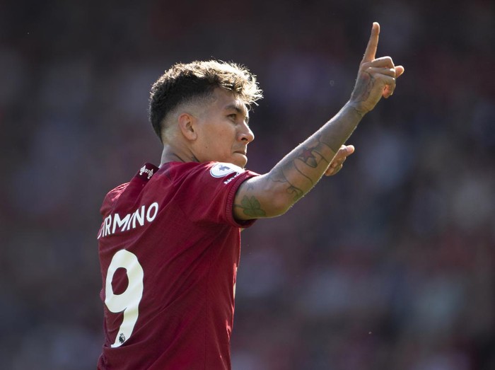 LIVERPOOL, ENGLAND - AUGUST 27: Roberto Firmino of Liverpool celebrates scoring the fourth goal during the Premier League match between Liverpool FC and AFC Bournemouth at Anfield on August 27, 2022 in Liverpool, United Kingdom. (Photo by Visionhaus/Getty Images)
