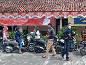 Peserta Seleksi Perangkat Desa Geruduk Kantor Kecamatan Pedan Klaten, Ada Apa? Peserta Seleksi Perangkat Desa Geruduk Kantor Kecamatan Pedan Klaten, Ada Apa?
