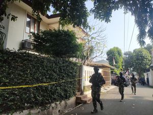 Rumah Dinas Ferdy Sambo Dijaga Brimob Bersenjata Jelang Rekonstruksi Rumah Dinas Ferdy Sambo Dijaga Brimob Bersenjata Jelang Rekonstruksi