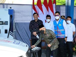 Delegasi KTT G20 Bali Bakal Pakai Mobil Listrik, PLN Sebar SPKLU Delegasi KTT G20 Bali Bakal Pakai Mobil Listrik, PLN Sebar SPKLU