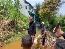 Tinjau Lokasi Bencana, Wali Kota Bogor Bicara Rencana Bangun Turap
