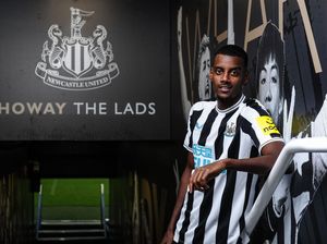 Alexander Isak ke Newcastle Setelah Tolak MU?