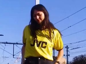 Mengenal Amelia Murray yang Curi Perhatian Pakai Jersey Arsenal Mengenal Amelia Murray yang Curi Perhatian Pakai Jersey Arsenal