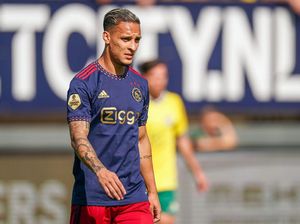 Ajax Sebal Lihat Cara Antony Pindah ke MU