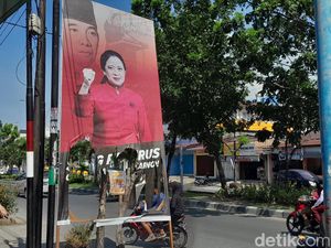 Baliho Puan Maharani Dirusak Jelang Kunjungan ke Sumut Baliho Puan Maharani Dirusak Jelang Kunjungan ke Sumut