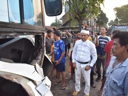 Cerita Dedi Mulyadi Kerahkan Warga Evakuasi Kecelakaan Bus di Purwakarta