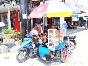 Donasi Sahabat Baik Bantu Difabel Modif Motor untuk Jualan-Buka Angkringan