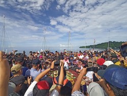 35 Sandeq dari Sulbar Berlayar Menuju Pantai di Ibu Kota Negara Baru
