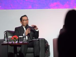 Ridwan Kamil soal Rumor Masuk Parpol: Pasti Tahun Ini Ridwan Kamil soal Rumor Masuk Parpol: Pasti Tahun Ini