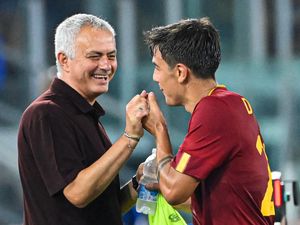 Paulo Dybala Bikin Jose Mourinho Semringah