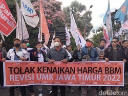 Ribuan Buruh Bakal Geruduk DPR Buntut Kenaikan Harga BBM