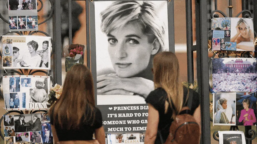 Mengenang 25 Tahun Kematian Sang Lady Diana Mengenang 25 Tahun Kematian Sang Lady Diana