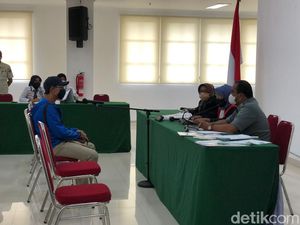 Reklame Ajakan Minum Alkohol Berujung Denda Tipiring Rp 10 Juta Reklame Ajakan Minum Alkohol Berujung Denda Tipiring Rp 10 Juta