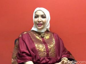 Pihak Roro Fitria Jawab Tudingan Adanya Kemungkinan Pakai Narkoba Lagi Pihak Roro Fitria Jawab Tudingan Adanya Kemungkinan Pakai Narkoba Lagi