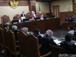 Terdakwa Kasus Minyak Goreng Minta Eks Mendag Lutfi Tanggung Jawab