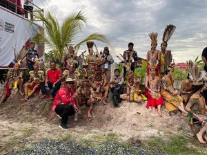 Ritual Adat Dayak Ramaikan Piala Dunia Sepeda Gunung 2022 Ritual Adat Dayak Ramaikan Piala Dunia Sepeda Gunung 2022