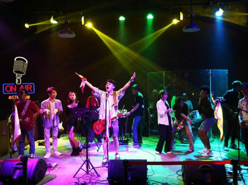 Mengenal Ukeba Squad, Band Ukulele Pertama di Indonesia