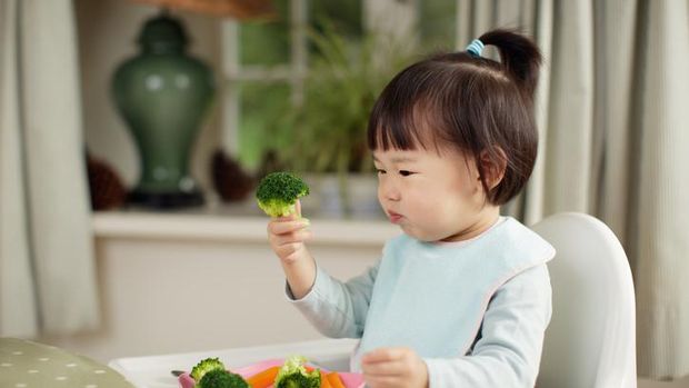 Ahli Gizi Ungkap 6 Trik Mudah agar Anak Mau Makan Sayur