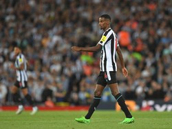 Ngenes! Gol Isak ke Gawang Liverpool Dianulir Karena Offside Secuil