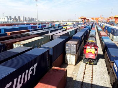 Angkut 42 Kontainer, Ini Penampakan Kereta Kargo Lintas China-Eropa