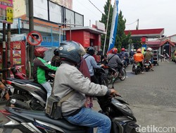 Pertalite Masih Jadi Primadona Pengendara di Kota Bandung