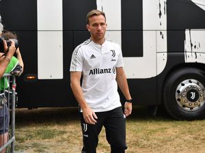 Deadline Bursa Transfer: Arthur Segera Jalani Tes Medis di Liverpool! Deadline Bursa Transfer: Arthur Segera Jalani Tes Medis di Liverpool!