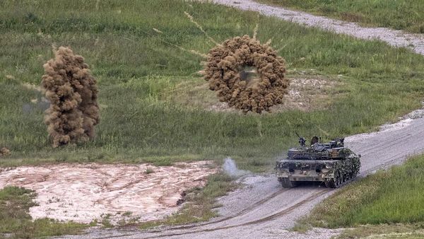 Melihat Latihan Perang AS-Korsel di Dekat Perbatasan Korut