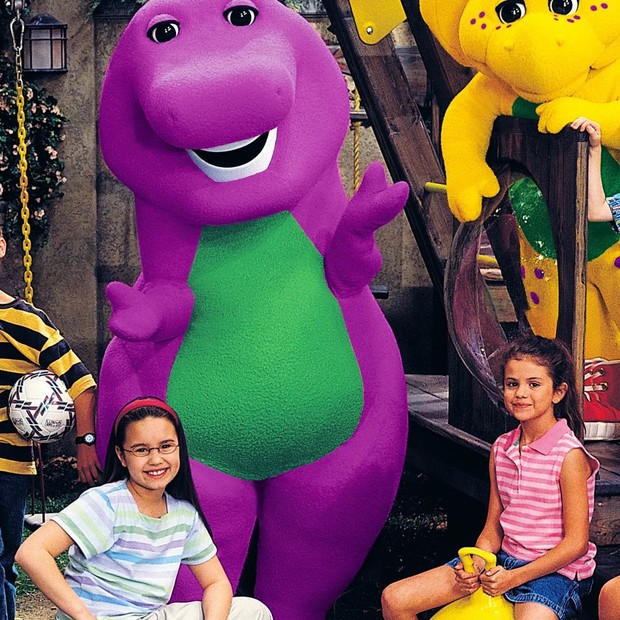 Selena Gomez dalam Barney and Friends