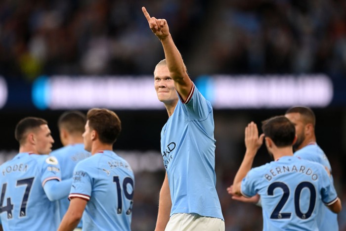 MANCHESTER, ENGLAND - AUGUST 31: Erling Haaland of Manchester City celebrates scoring their sides first goal during the Premier League match between Manchester City and Nottingham Forest at Etihad Stadium on August 31, 2022 in Manchester, England. (Photo by Michael Regan/Getty Images)