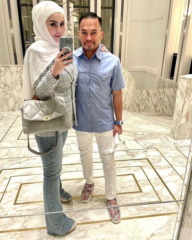 Jennifer Dunn dan Faisal Harris Jennifer Dunn dan Faisal Harris