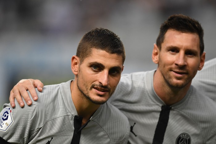 SUITA, JAPAN - JULY 25: Marco Verratti of Paris Saint-Germain pose for photographs prior to the preseason friendly between Paris Saint-Germain and Gamba Osaka at Panasonic Stadium Suita on July 25, 2022 in Suita, Osaka, Japan. (Photo by Masashi Hara/Getty Images)
