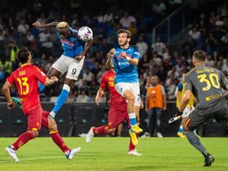 Napoli Vs Lecce Selesai 1-1