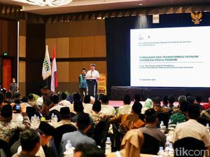 Para Kiai Hadiri Expo UMKM Pesantren se-Jatim di Banyuwangi Para Kiai Hadiri Expo UMKM Pesantren se-Jatim di Banyuwangi