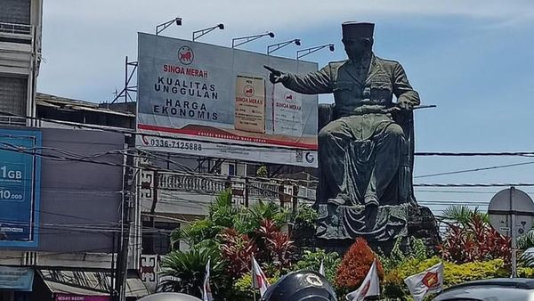 Detik-detik Pemindahan Patung Bung Karno