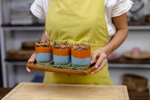 Puding dengan campuran chia seed menjadi menu lezat dan sehat saat diet