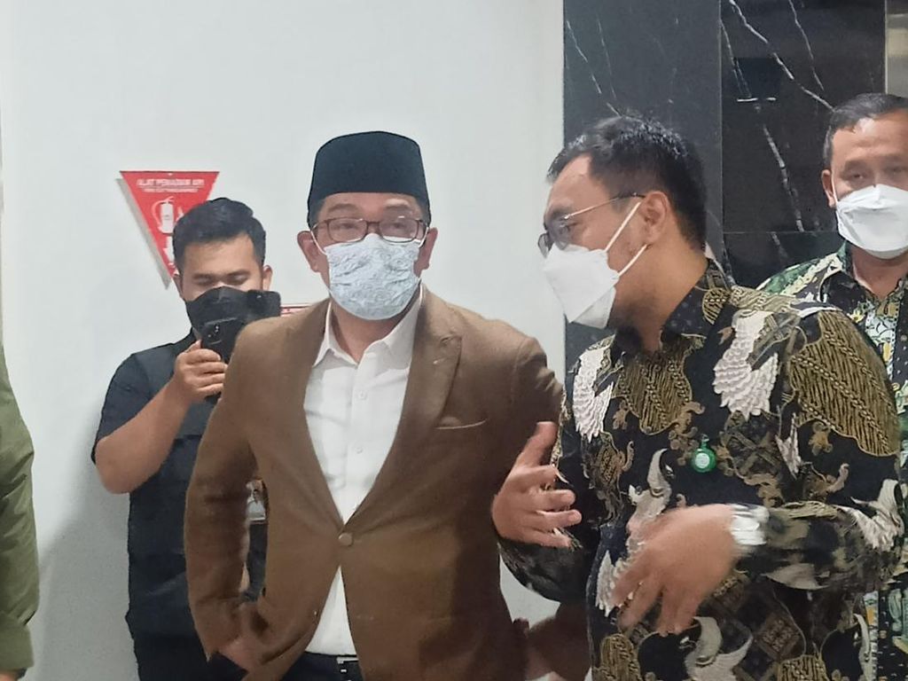 RK Akan Bangun JPO-Pindah Gerbang SD Imbas Kecelakaan Maut Bekasi