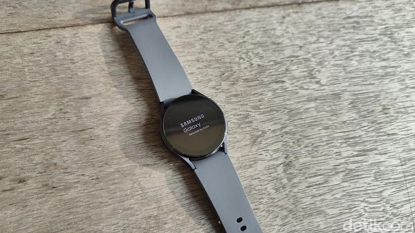 Unboxing Samsung Galaxy Watch 5, Smartwatch Kece Harga Rp 3 Jutaan