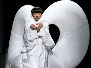 Foto: 10 Baju Unik di Tokyo Fashion Week 2023 Foto: 10 Baju Unik di Tokyo Fashion Week 2023