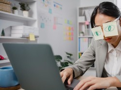 Inikah Penyebab Munculnya Tren Quiet Quitting yang Katanya Lebih Sehat?