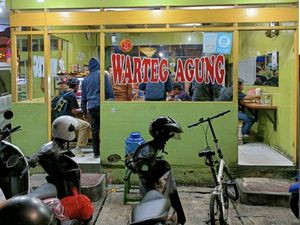 5 Nasi Rames Enak, Ada yang Milik Artis hingga Langganan Banyak Seleb! 5 Nasi Rames Enak, Ada yang Milik Artis hingga Langganan Banyak Seleb!